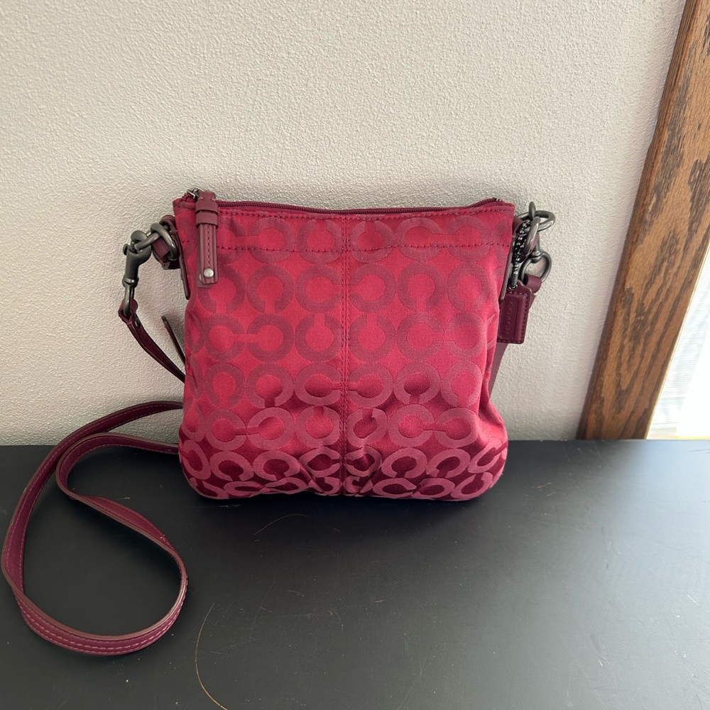 Coach Brooke Op Art Plum Red Signature Crossbody Bag - Picture 9 of 11